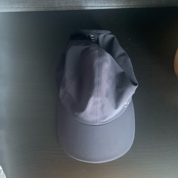 Fast and Free Men’s Run Hat - Picture 1 of 4